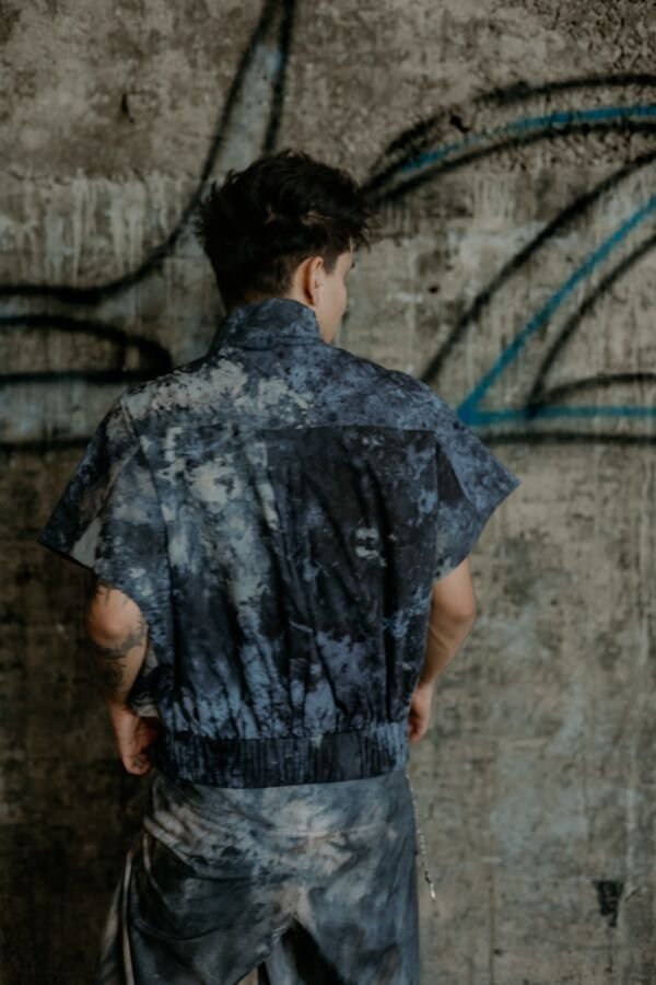 ZUNK  SLEEVELESS BOMBER - Image 4