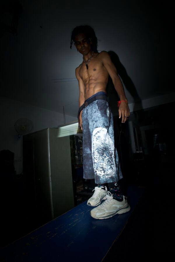HAQ ZORTS - Image 2